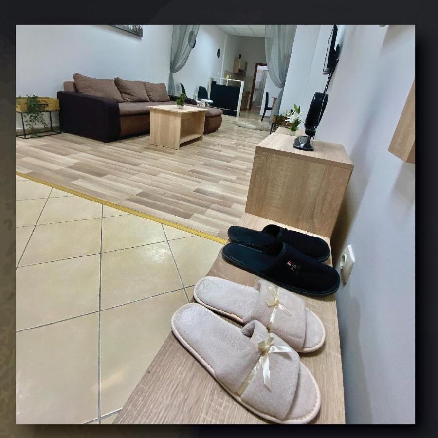 Sky Apartman Ópazova Kültér fotó